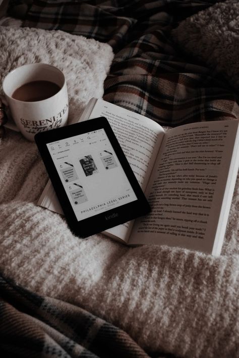 Haley Pham, Kindle Aesthetic, Reader Aesthetic, Cosy Reading, Reading Motivation, Kindle Reader, Books And Coffee, Reading Aesthetic, Digital Reading