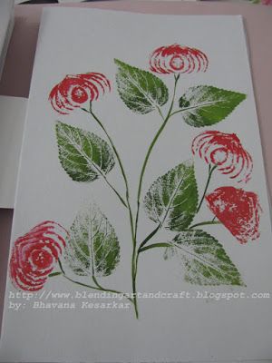 Vegetable and Leaf prints on card Paint With Vegetables, Print With Vegetables, Vegetable Art Painting, Vegetable Print Art, Vegetable Painting Ideas For Kids, Leaf Art Print, Vegetables Printing Ideas For Kids, Vegetable Printing Ideas, Leaf Print Painting