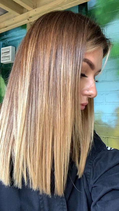 #balayage #hair #hairstyles #haircut  #blond #brunnette Long Bob Honey Blonde, Blond Dore Miel, Mixed Highlights, Balayage Straight, Honey Balayage, Wavy Hairstyles Tutorial, Balayage Blond, Bronde Balayage, Brown Hair Inspo