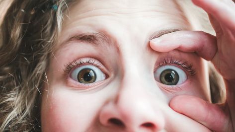 How To Make Your Eye Stop Twitching When It Seems Like Nothing You Do Helps Eye Twitch Remedy, Stop Eye Twitching, Eye Twitch, Diy Natural Detergent, Eye Twitching, When To Plant Vegetables, Extreme Close Up, Ice And Spice, Holistic Medicine