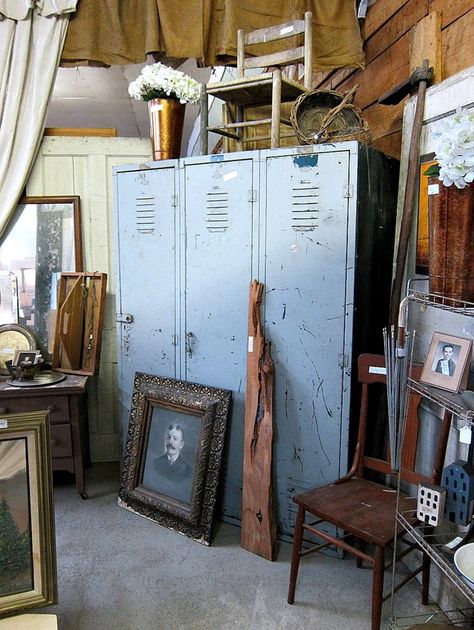 Vintage School Lockers I Passed On Because Of Price Vintage School Aesthetic, Lockers Repurposed, Old Lockers, Vintage High School, Tent Ideas, School Storage, Boy Rooms, Thrift Store Decor, Antique Booth