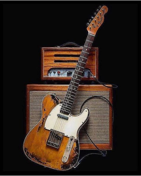 Vintage Guitars Acoustic, Guitar And Amp, Guitar Fender, Guitar Making, Best Guitar Players, Learning Guitar, Guitar Rig, Stratocaster Guitar, John Frusciante