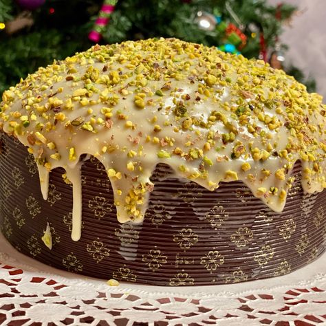 Pistazie-Panettone ist spektakulär mit nur 1 Teig, Rezept für jedermann. Nutella, Oreo, Birthday Cake, Pie, Ethnic Recipes, Cake, Christmas, Tiramisu