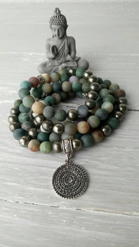 Small Fruit Bowl, Women Protection, Healing Beads, Ceramica Ideas, Buddhist Mala, Rare Beads, Meditation Beads, Wrist Mala, Beads Mala