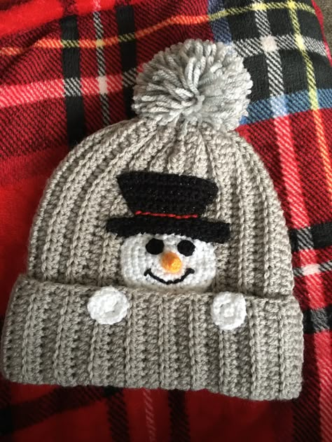 Crochet Baby Cap, Crochet Character Hats, Crochet Christmas Hats, Crochet Applique Patterns Free, Crochet Baby Hat Patterns, Crochet Kids Hats, Snowman Hat, Quick Crochet Patterns, Baby Hat Patterns