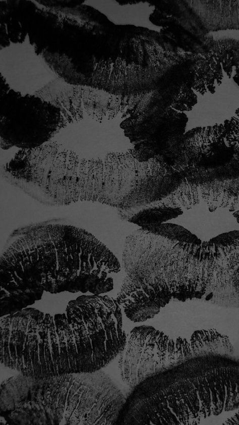 Silver Iphone Wallpaper, Black And Grey Wallpaper, Dark Y2k, Frosted Glass Design, Lip Print, Dark Phone Wallpapers, Monochrome Design, Black Lips, Paper Wallpaper