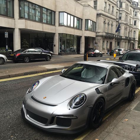 « The new one. #Porsche #991 #GT3RS » Porsche 991 Gt3 Rs, 991 Gt3 Rs, Porsche 991 Gt3, Design Racing, Porsche Gt3 Rs, 991 Gt3, Cars Modified, Speed Demon, Silver Car