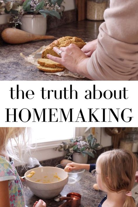 Homemaking For Single Women, Godly Homemaking, Cozy Homemaking, Homemaking Aesthetic, Homemaking Binder, Homemaker Schedule, Happy Homemaking, Simple Living Lifestyle, Christian Homemaking