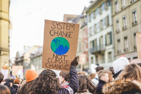 "The Science Could Not be Clearer and the Stakes Could Not Be Higher," Says Mayor Garcetti as he Shares LA's Green New Deal - One Green PlanetOne Green Planet Climate Protest, Global Goals, Climate Justice, Factory Farming, Paris Agreement, Greta Thunberg, Weather Change, Climate Action, Sustainable Business