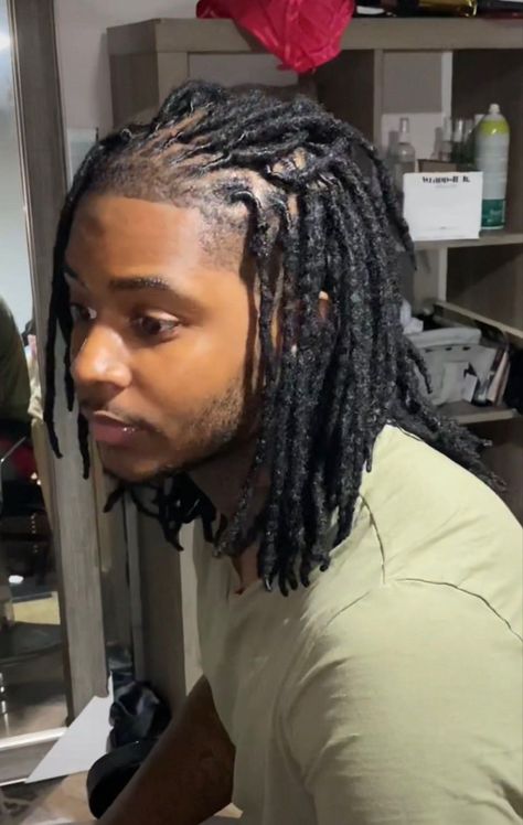 Mens Dreadlock Styles, Dread Head, Colors Hair, Faux Locs Hairstyles, Dreadlock Styles, Black Men Hairstyles, Men's Hairstyles, Men Hairstyles, Locs Hairstyles