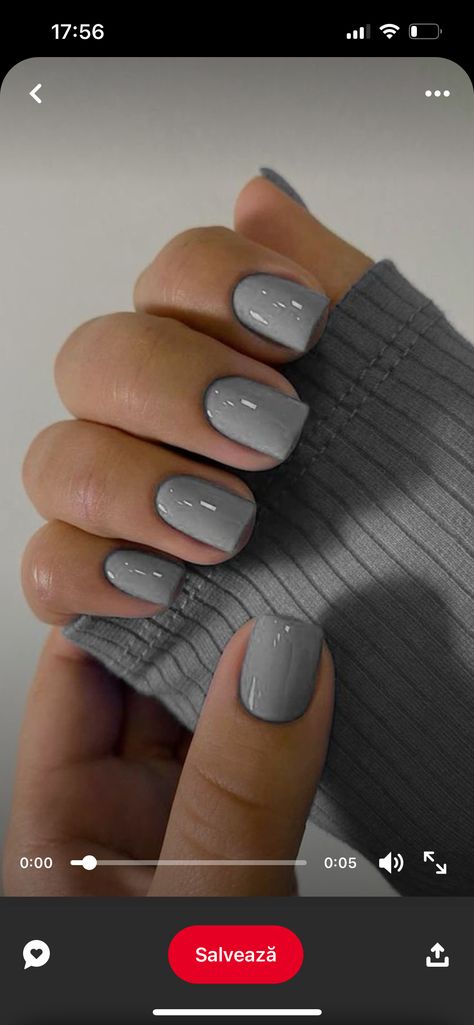 Winter Square Nails Short, Short Square Gray Nails, Short Square Grey Nails, Grey Nail Color Ideas, Gray Manicure With Accent Nail, Gray Coffin Nail Ideas, Dark Grey Acrylic Nails Design, Gray And White Nails Ideas, Grey Nails Square