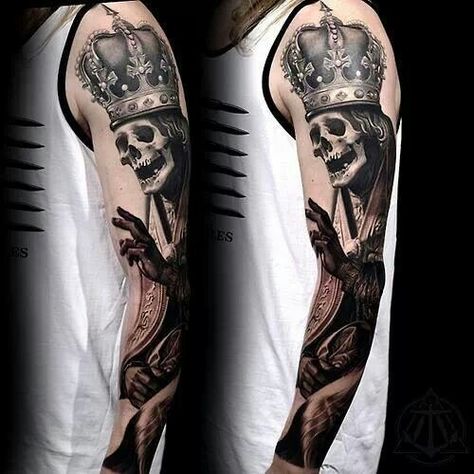 Skeleton pope Pope Tattoo, Nikko Hurtado, Tattoo Trash, King Tattoo, Realism Tattoos, Kunst Tattoos, Sick Tattoo, King Tattoos, Just Ink