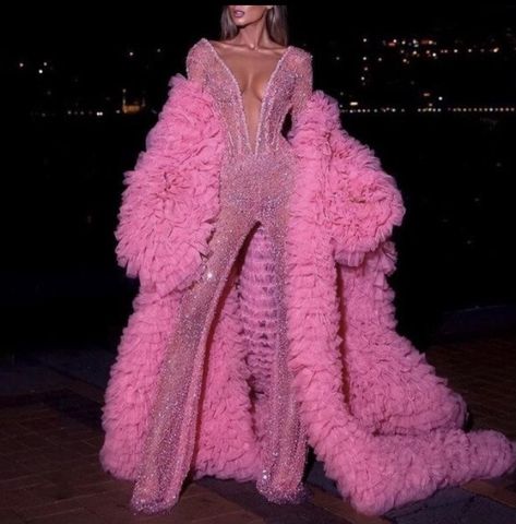 Tulle Ball Gown, Pink Jumpsuit, Looks Chic, Mode Inspiration, Looks Vintage, Couture Fashion, Look Fashion, Aesthetic Clothes, Runway Fashion