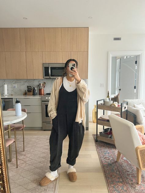 Lazy Errands Outfit, Cloth Jumpsuit Outfit, Comfy Jumpsuit Outfit Winter, Lounge Jumpsuit Outfit, Overalls Jumpsuit Outfit, Cozy Jumpsuit Outfit, Hoodie And Jumpsuit Outfit, Care Free Outfits, Black Onsies Women Outfit Casual