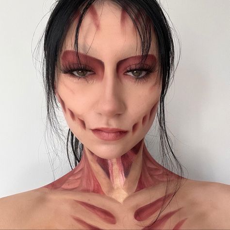 Female Scary Halloween Costumes, Scary Female Costumes, Titan Makeup, Scary Halloween Makeup Ideas, Scary Costume Ideas Women, Female Titan Makeup, Scary Halloween Costume Ideas For Women, Titan Cosplay, Female Titan Cosplay