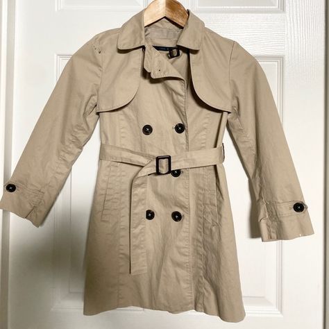 ZARA KIDS TAN JACKET TRENCH COAT GIRL 5T-6T Tan Jacket, Zara Kids, Rainy Day, Trench Coat, Zara, Shop My Closet, Amazing Fashion, Style Tips, My Closet