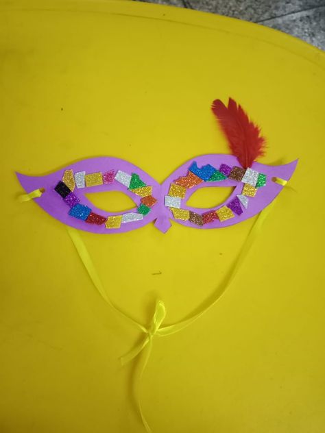 Eye mask craft for kindergarten Eye Mask Craft, Craft For Kindergarten, Mask Craft, Mask Ball, Superhero Masks, Masks Crafts, Kindergarten Crafts, Baby Crafts, Toddler Crafts