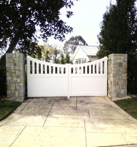 Gates Sliding, Diy Gate, Electric Gate, Sliding Gates, Gate Motors, Timber Gates, Gate Openers, Driveway Entrance, Farm Gate