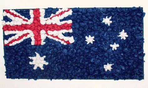 Australia For Kids, Australia Day Celebrations, Australia Crafts, 5th Grade Activities, Aboriginal Flag, Flag Crafts, Australian Flag, Australian Flags, Flag Painting