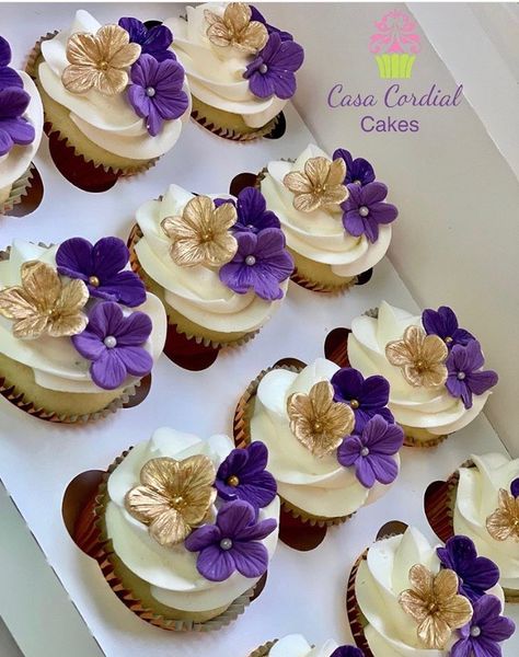 Purple and Gold Cupcakes Purple And Gold 80th Birthday, Purple And Gold 50th Anniversary, 50th Birthday Purple And Gold, 50th Birthday Ideas Purple, 50th Birthday Ideas For Women Purple And Gold, Purple White Gold Party, 50th Birthday Cake Purple And Gold, Purple And Gold Candy Table, Purple Gold Decorations