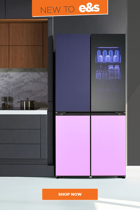 LG's Instaview refrigerator with colour-changing MoodUp technology features four panels that independently change colour. This colour-changing fridge will brighten up your kitchen, your mood and even your parties. Fridge Lg, Smart Fridge, Kitchen And Laundry, Door Fridge, Laundry Bathroom, Refrigerator Lg, Laundry Appliances, Colour Changing, Kitchen Laundry