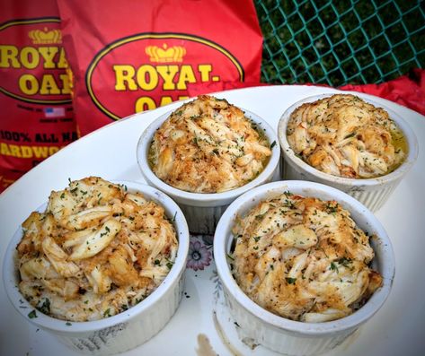 Smoked Crab Stuffed Shrimp, Crab Bomb, Ninja Grill, Crab Cake Recipes, Smoked Bbq, Preserving Foods, Maryland Crabs, Cooking Fish, Shell Fish