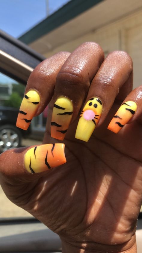 Tigger Nails Designs, Tigger Nails, Witchy Nails, Shellac Nails, My Nails, Nails Designs, Nails Design, Nail Inspo, Manicure