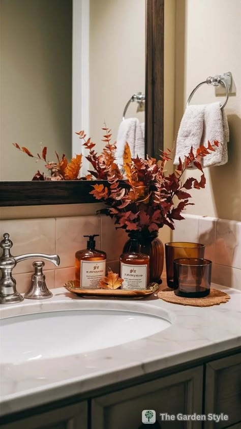 Inspiring Fall Home Decor Ideas to Create a Cozy Autumn Haven - The Garden Style Fall Decor Ideas For Restroom, Fall House Decor Bathroom, Fall Decor Ideas For The Home Bathroom, Autumn Decor Bathroom, Fall Home Decor Apartment, Fall Decor Ideas Bathroom, Cozy Fall Decor Bathroom, Fall Theme Home Decor, Fall Decorations Bathroom