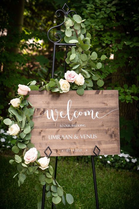 40% OFF Wedding Welcome Sign Wood Wedding Sign Rustic Wedding Decor - Etsy Wood Wedding Signs Rustic, Wedding Entrance Sign, Pallet Wedding, Love Story Wedding, Wooden Wedding Signs, Wooden Welcome Signs, Wood Wedding Signs, Personalized Wedding Sign, Ceremony Signs