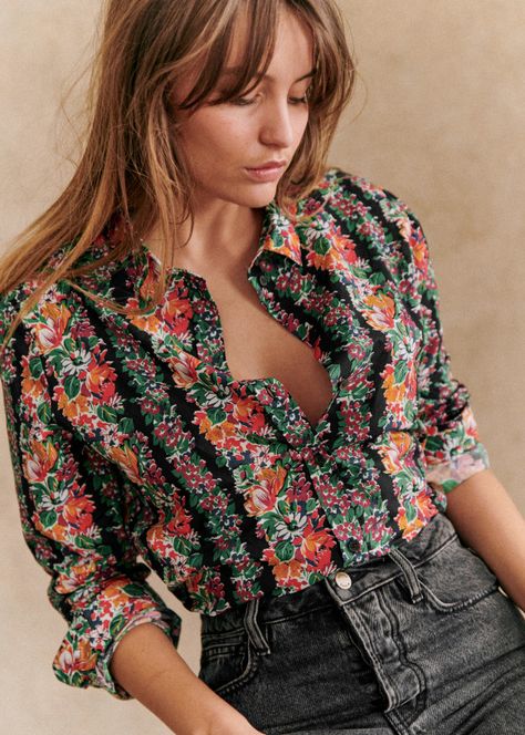 Antique Flowers, French Girl, Floral Shirt, Outfits Casuales, Parisian Style, Straight Cut, Get Dressed, Look Fashion, Spring Outfits