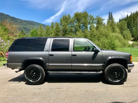 Lifted Suburban, Obs Suburban, 1993 Chevy Silverado, Lifted Suv, Chevy Suv, Gmc Suburban, Skyline R34, Truck Stuff, Chevy Suburban