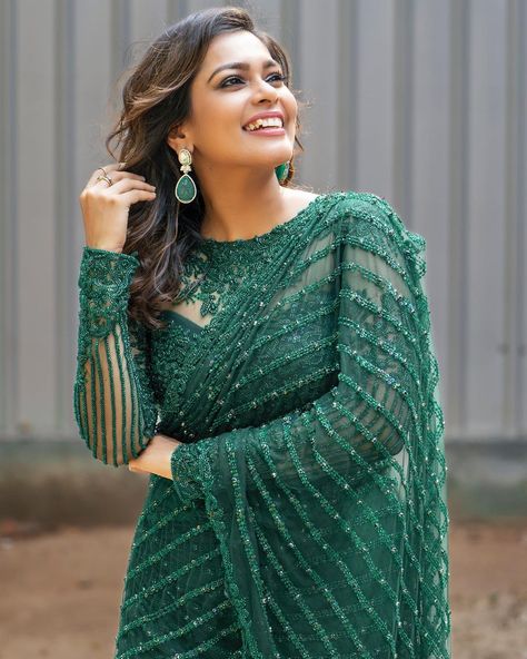 🦚 For #Superjodi finale on @zeetamizh with the fun loving @rjvijayofficial ✨ Emerald green draped saree from @studio149 ✨ Earrings :… | Instagram Emerald Green Saree, Green Drapes, Draped Saree, Drape Saree, Green Saree, Asian Outfits, Fun Loving, Beautiful Saree, Actress Photos