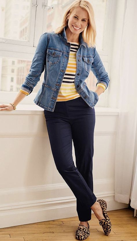 Gigi 2023, Sahm Clothes, Way Aesthetic, Shabby Chic Outfits, Talbots Outfits, Talbots Summer, Outfits Ideas Summer, Classic Outfits For Women, Denim Shirt Jacket