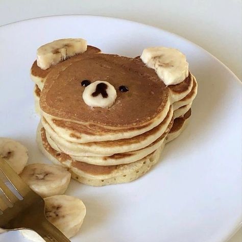 XユーザーのDolceさん: 「The cutest pancakes 🐻🐰 https://t.co/CCgsgwxZYU」 / X Cute Waffles, Aesthetic Waffles, Pancake Aesthetic, Bear Pancakes, Princess Food, Pancake Dessert, Food Fails, Homemade Pancakes, How To Make Pancakes