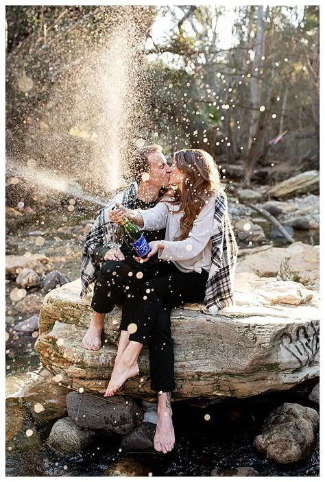 Engagement Announcement Photos, Engagement Picture Outfits, Fall Engagement Pictures, Cute Engagement Photos, Fun Engagement Photos, Couple Engagement Pictures, Engagement Pic, Wedding Engagement Pictures, Engagement Shots