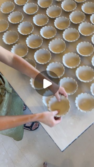 bridget bodenham on Instagram: "Bee water dishes 🐝💦 🌸🌸🌸🌸🌸 pop a stone in it or stick on the edge to help them access the water! #clay#handmade#gold#bee#water-dish" Ceramic Christmas Decorations, Pottery Videos, Keramik Design, Hand Built Pottery, Gold Bee, Thrown Pottery, Ceramics Ideas Pottery, Ceramic Studio, Contemporary Ceramics