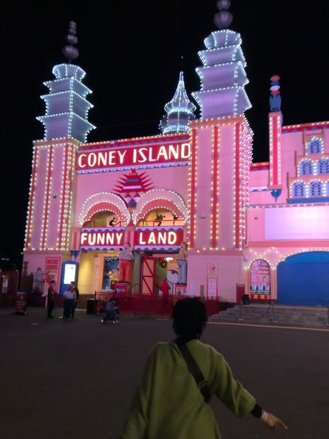 Queue “Coney Island” by Taylor Swift 🎵 Amusement park | Sydney | Australia | Friends | Luna Park Coney Island Aesthetic, Coney Island Amusement Park, Luna Park Sydney, Island Birthday, Coney Island Baby, Sanford Florida, Island Aesthetic, Luna Park, Things To Do When Bored