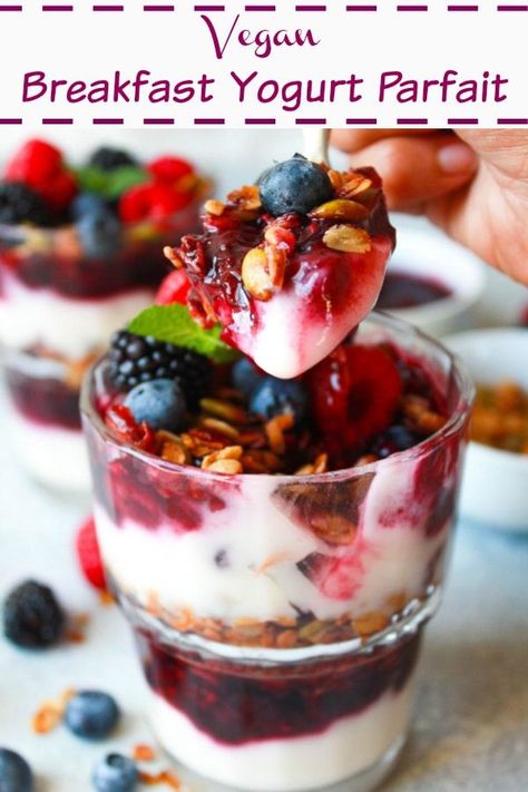 Vegan Yogurt Parfait, Breakfast Parfait Recipes, Nordstrom Cafe, Low Sugar Yogurt, Breakfast Yogurt Parfait, Healthy Breakfast Choices, Vegetarian Platter, Oat Bowls, Yogurt Parfaits