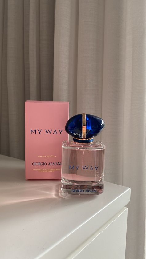 Diy Perfumes, Armani My Way, Koleksi Parfum, Fragrance Lab, Perfume Organization, Fragrances Perfume Woman, Perfume Body Spray, Perfume Collection Fragrance, Celebrity Perfume