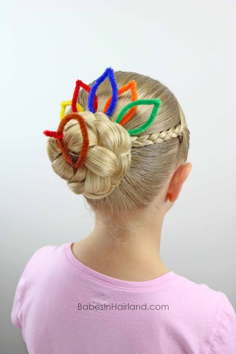 Turkey Bun for Thanksgiving from BabesInHairland.com #thanksgiving #bun #turkeybun #hair #hairstyle Thanksgiving Hairstyles, Thanksgiving Hair, Wacky Hair Days, Wacky Hair, Small Braids, Hair Clothes, Different Hairstyles, Braided Ponytail, Trendy Short Hair Styles