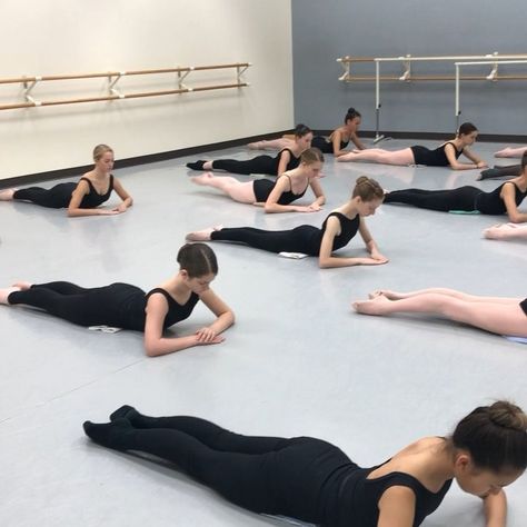 Floor Barre. #sultanovrussianballetacademy #ballet #ballerina #stretch #conditioning Dance Classroom, Dance Class Ideas, Floor Barre, Ballerina Workout, Ballet Yoga, Workout Template, Dance Is Life, Dance Things, Ballet Moves