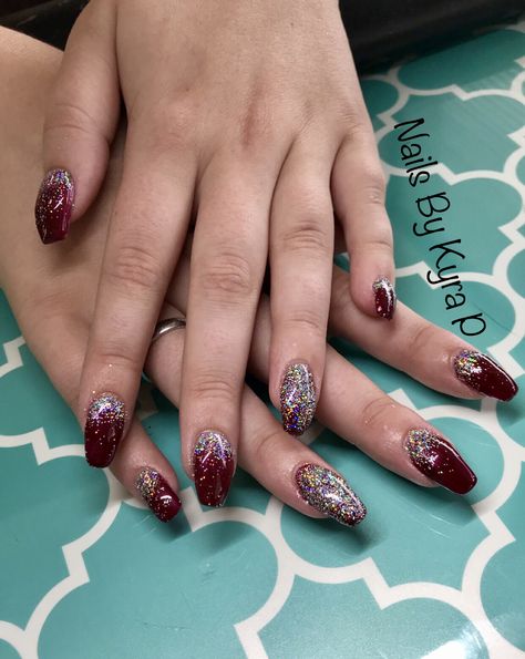 Prom Maroon Nails, Maroon And Silver Nails Acrylic, Burgundy And Silver Nails Acrylic, Maroon Glitter Nails, Silver And Burgundy Nails, Maroon With Glitter Nails, Maroon And Silver Nails, Burgundy Silver Nails, Maroon Silver Nails