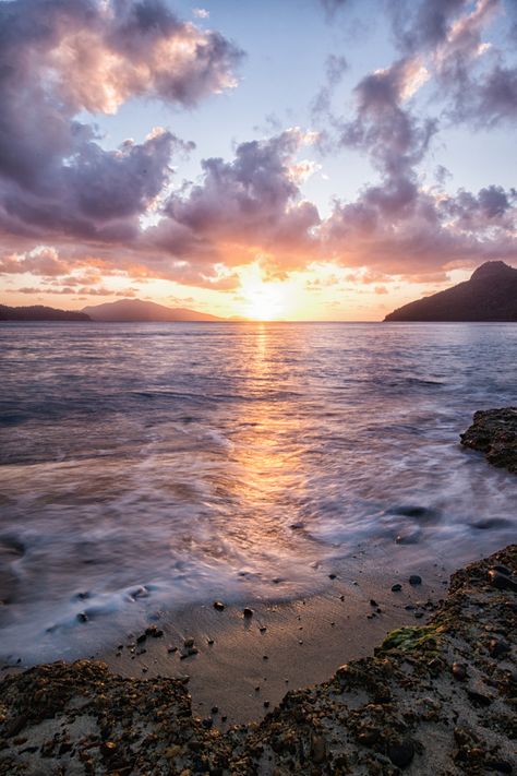 Beach At Dusk, Dusk Til Dawn, The Whitsundays, Hamilton Island, Dawn And Dusk, Magic Aesthetic, The Palms, Landscape Scenery, Best Photo