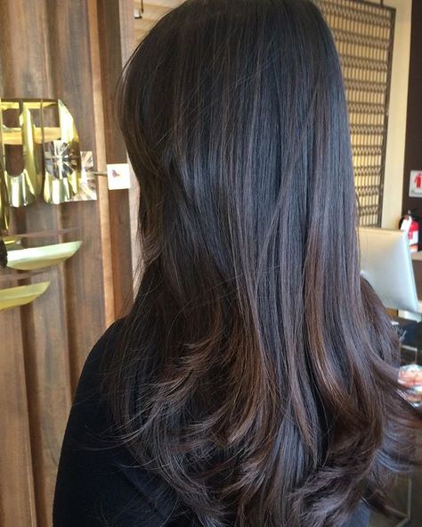 Talk about a natural beauty #salon1322belmont #1322girl Dark Hair With Lowlights, Black Hair Straight, Chocolate Brunette Hair, Black Hair With Brown Highlights, Balayage Straight, Balayage Straight Hair, Highlights Ideas, Black Hair Balayage, Straight Black Hair