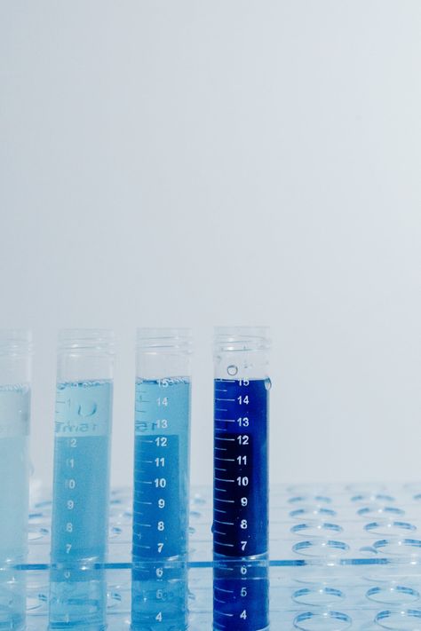 Clear Plastic Vials With Blue Liquid · Free Stock Photo Blue Liquid, Candy Display, Scientific Experiment, Petri Dish, Test Tubes, Marie Curie, Life Hacks For School, Adobe Photoshop Lightroom, Test Tube