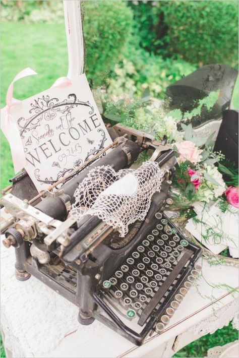 Vintage typewriter would be nice for guest book. Guests could type their name and a message. Old Fashioned Wedding, Shabby Chic Wedding Decor, Vintage Typewriter, Vintage Wedding Decorations, Shabby Chic Wedding, Western Wedding, Vintage Typewriters, Shabby Chic Homes, Event Styling