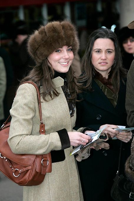 Prince William Girlfriends, Kate Middleton Young, Kate Middleton Pregnant, Style Kate Middleton, Duchesse Kate, Prince William Et Kate, Looks Kate Middleton, Cheltenham Festival, Kate And Pippa