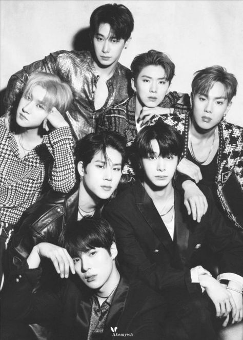 Monsta X Black And White, Black N White Wallpaper, Yoo Kihyun, Photo Grouping, Korean Bands, Black And White Wallpaper, Black And White Aesthetic, Black N White, Starship Entertainment