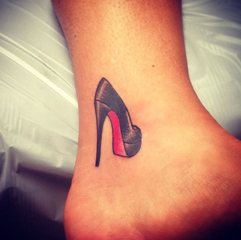 Christian Louboutin heels tattoo by Luke wessman in soho High Heels Tattoo Ideas, High Heel Tattoo Designs, Shoes Tattoo Design, Shoe Tattoo Ideas, High Heel Tattoo, Heel Tattoo, Heels Tattoo, Luke Wessman, High Heel Tattoos