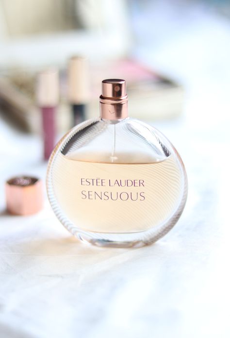 Estee Lauder Sensuous, Estee Lauder Perfume, Perfume Recipes, Perfume Organization, Vanilla Perfume, Fragrance Collection, Estee Lauder, Lifestyle Blog, Falling In Love